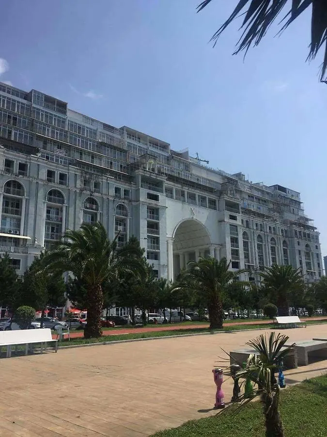 Apartment In Hotel Magnolia Batumi